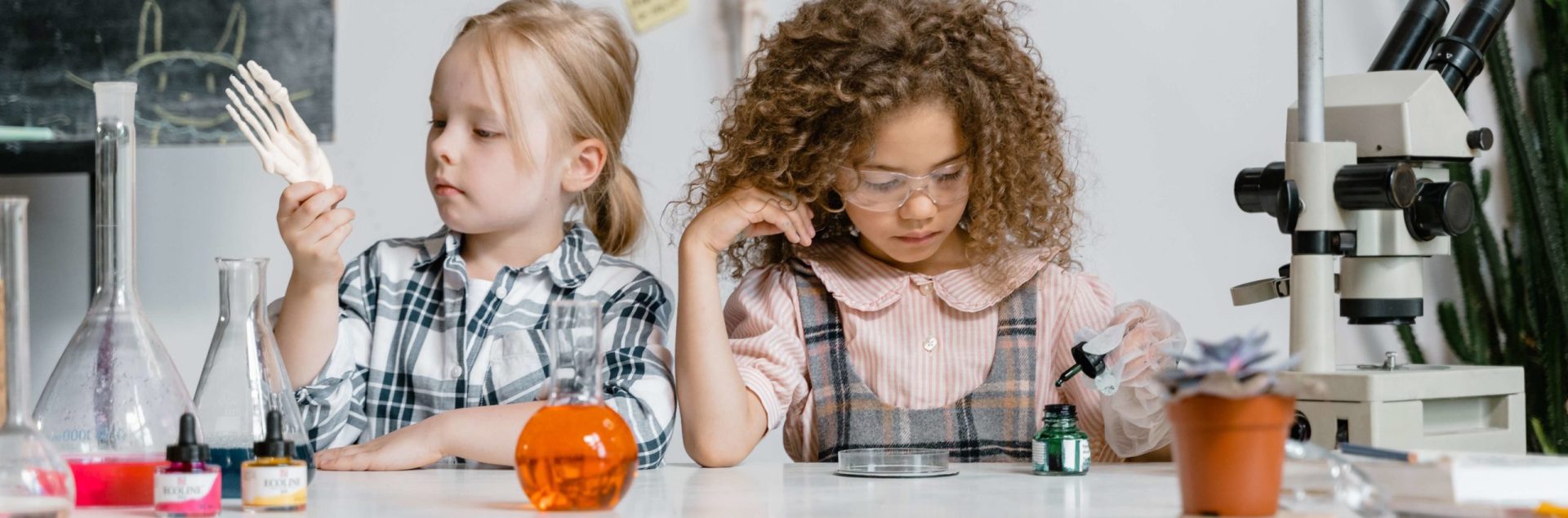 pexels-mart-production-8471975